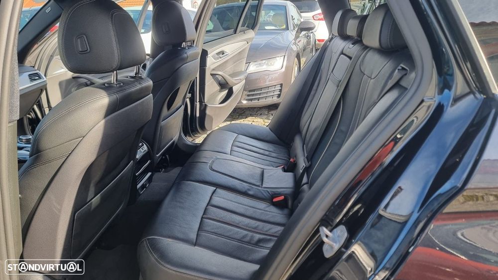 BMW 530 d Pack M Auto - 22