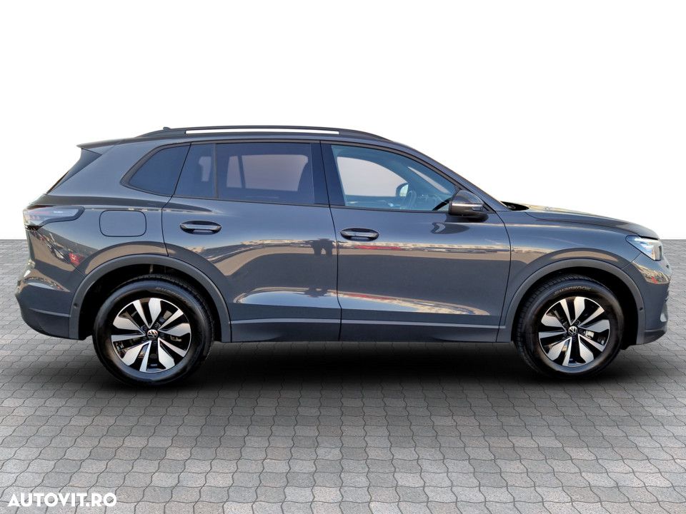 Volkswagen Tiguan - 7
