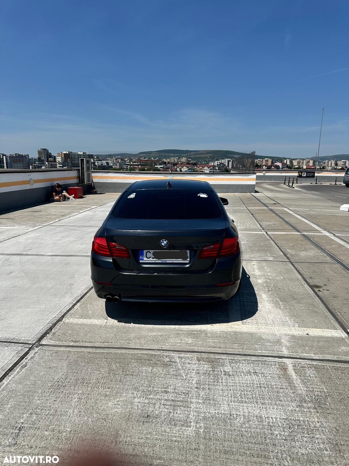BMW Seria 5 525d xDrive - 5