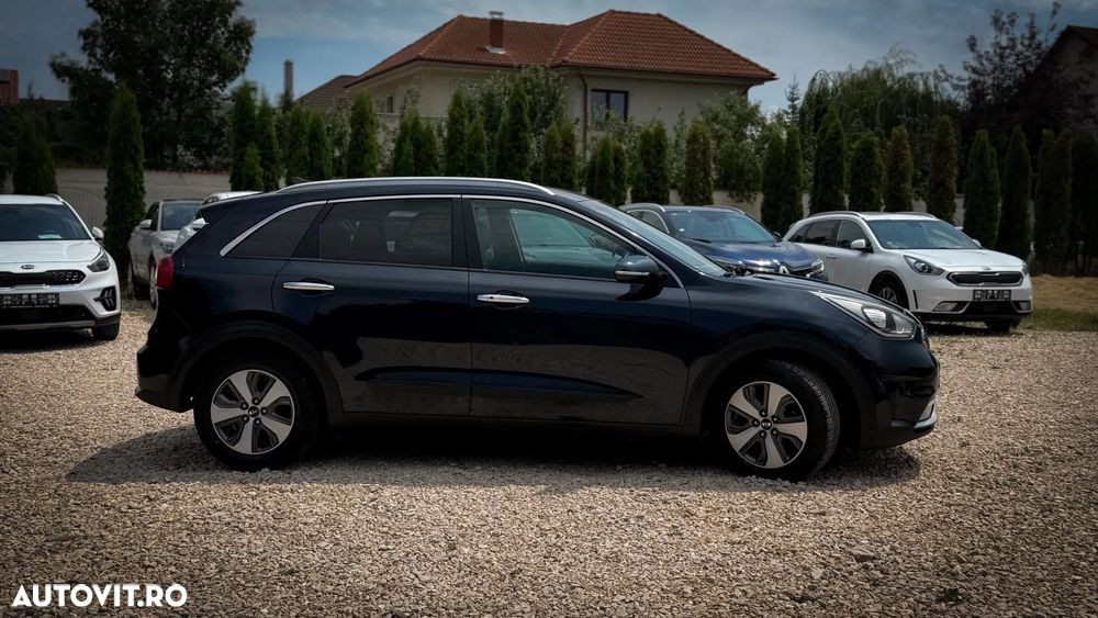 Kia Niro 1.6 GDI HEV 2WD OPF Aut. Edition 7 - 2