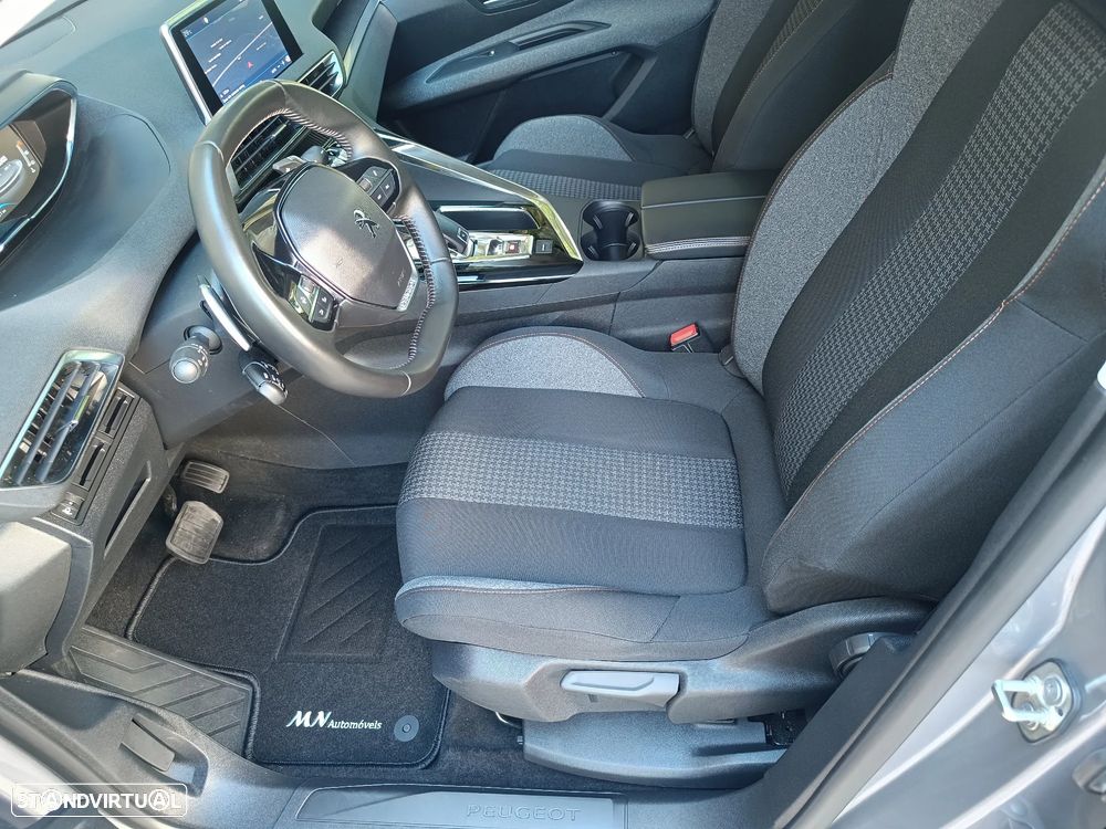 Peugeot 2008 1.2 PureTech Active - 11