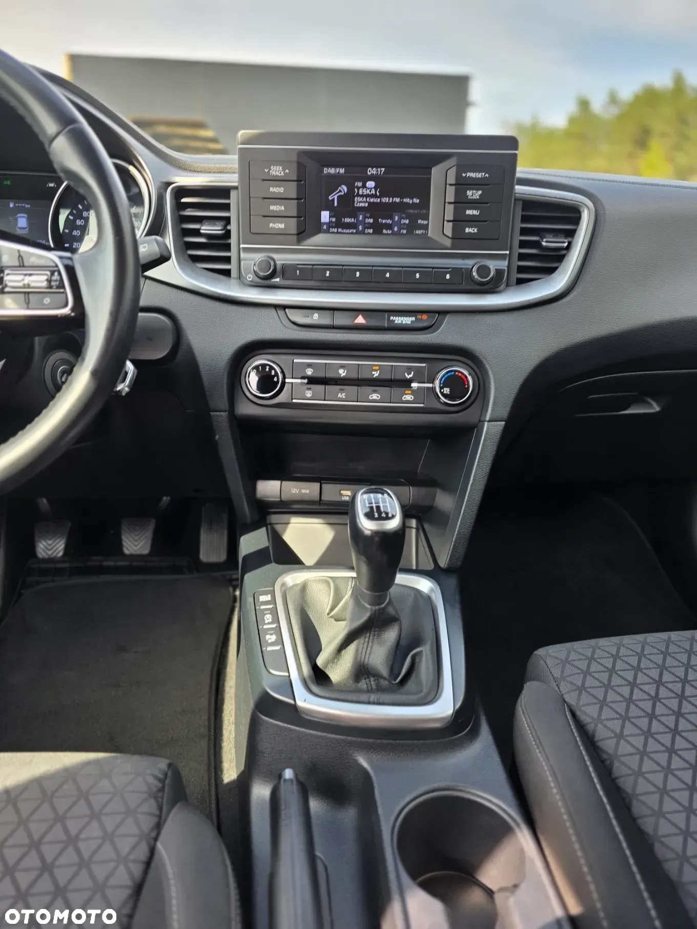 Kia Ceed 1.6 CRDi SCR L - 35