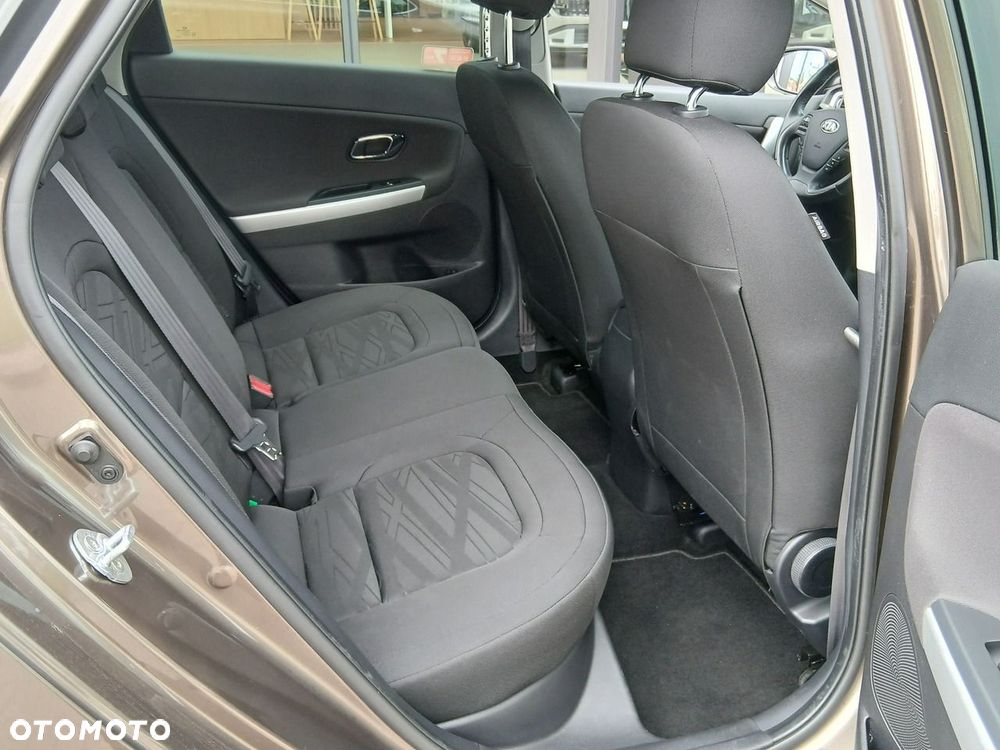 Kia Ceed 1.6 GDI Smart Plus - 19