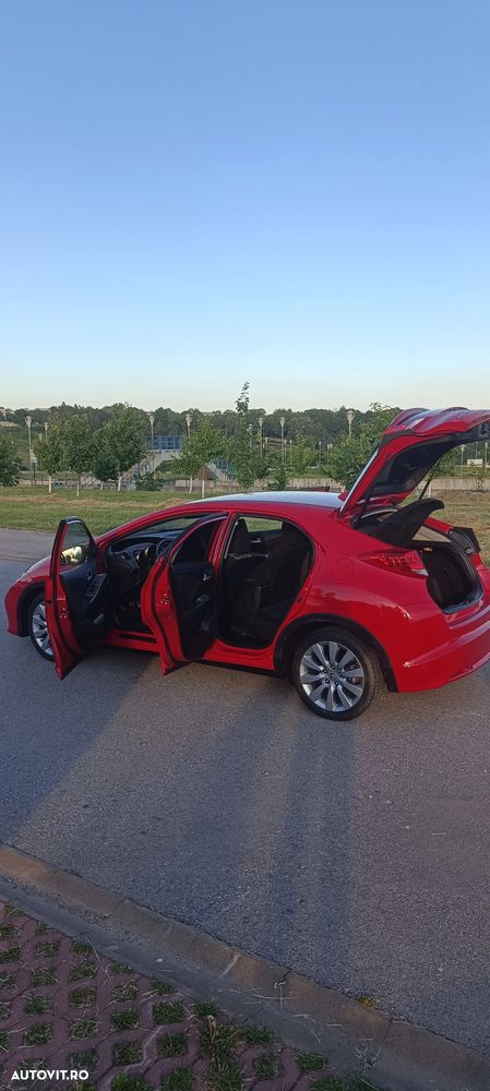 Honda Civic 1.8 i-VTEC MT Executive - 6