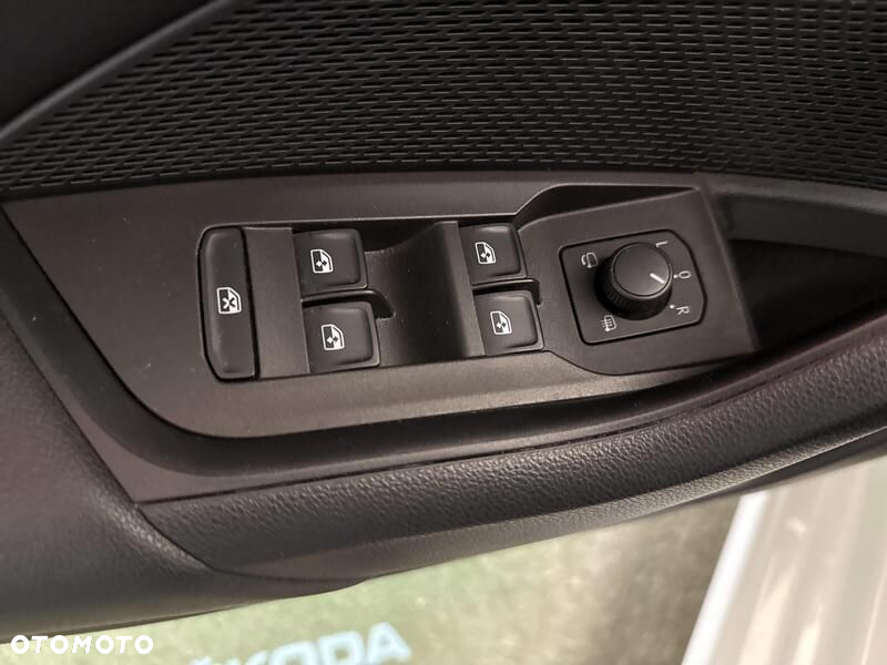 Skoda Octavia - 12