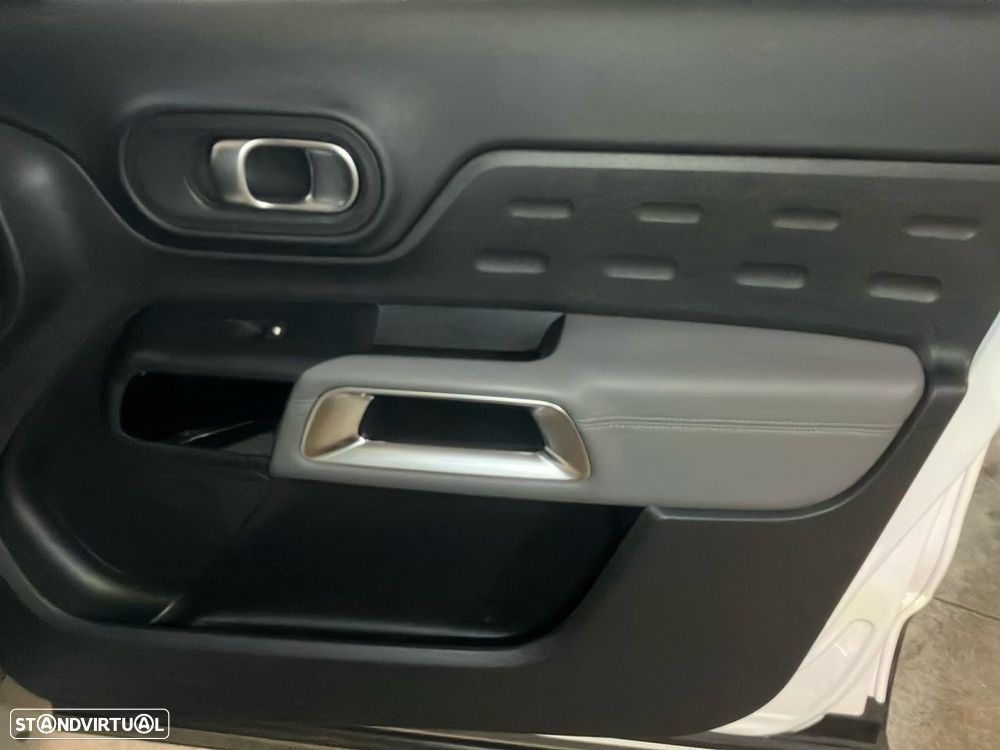 Citroën C5 Aircross 1.6 Hybrid Shine e-EAT8 - 13