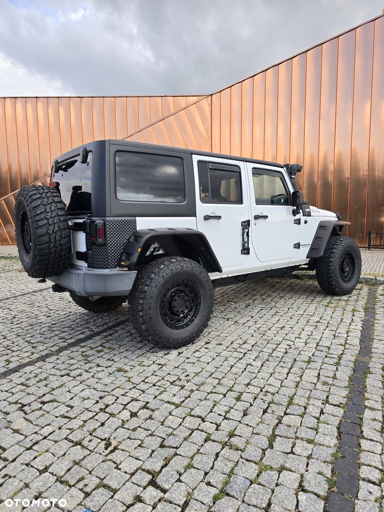 Jeep Wrangler 3.6 Unlim Rubicon - 12
