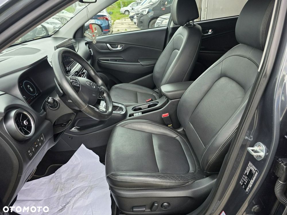Hyundai Kona - 10