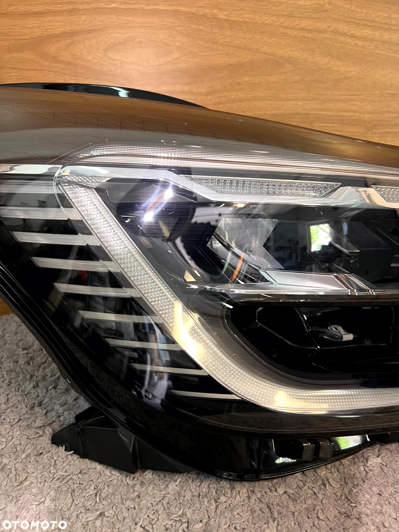 RENAULT CAPTUR II 2019-2023 LAMPA PRAWY PRZÓD PRAWA PRZEDNIA REFLEKTOR LED ORYGINAŁ EUROPA 260104525R - 5
