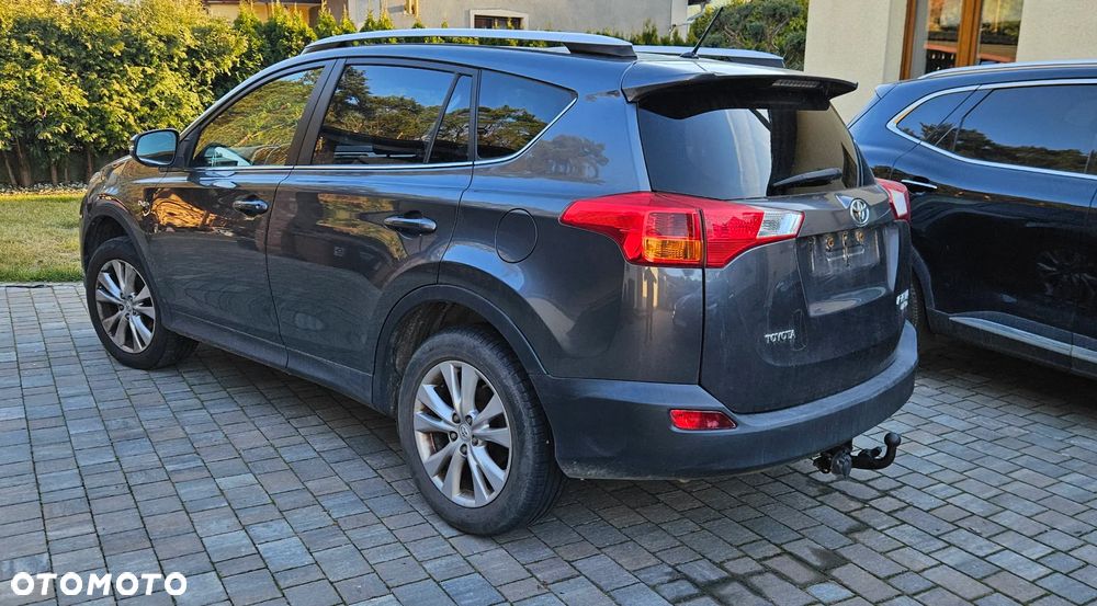 Toyota RAV4 2.2 D-4D 4x4 Executive - 6
