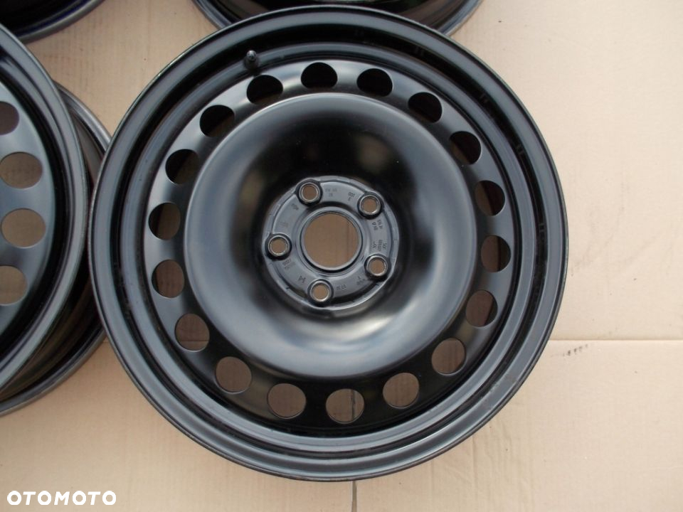 Felgi 17 VW Passat B6 B7 New Beetle 2 Skoda Kodiak - 11