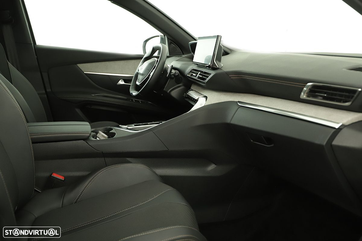 Peugeot 3008 1.2 PureTech GT EAT8 - 22