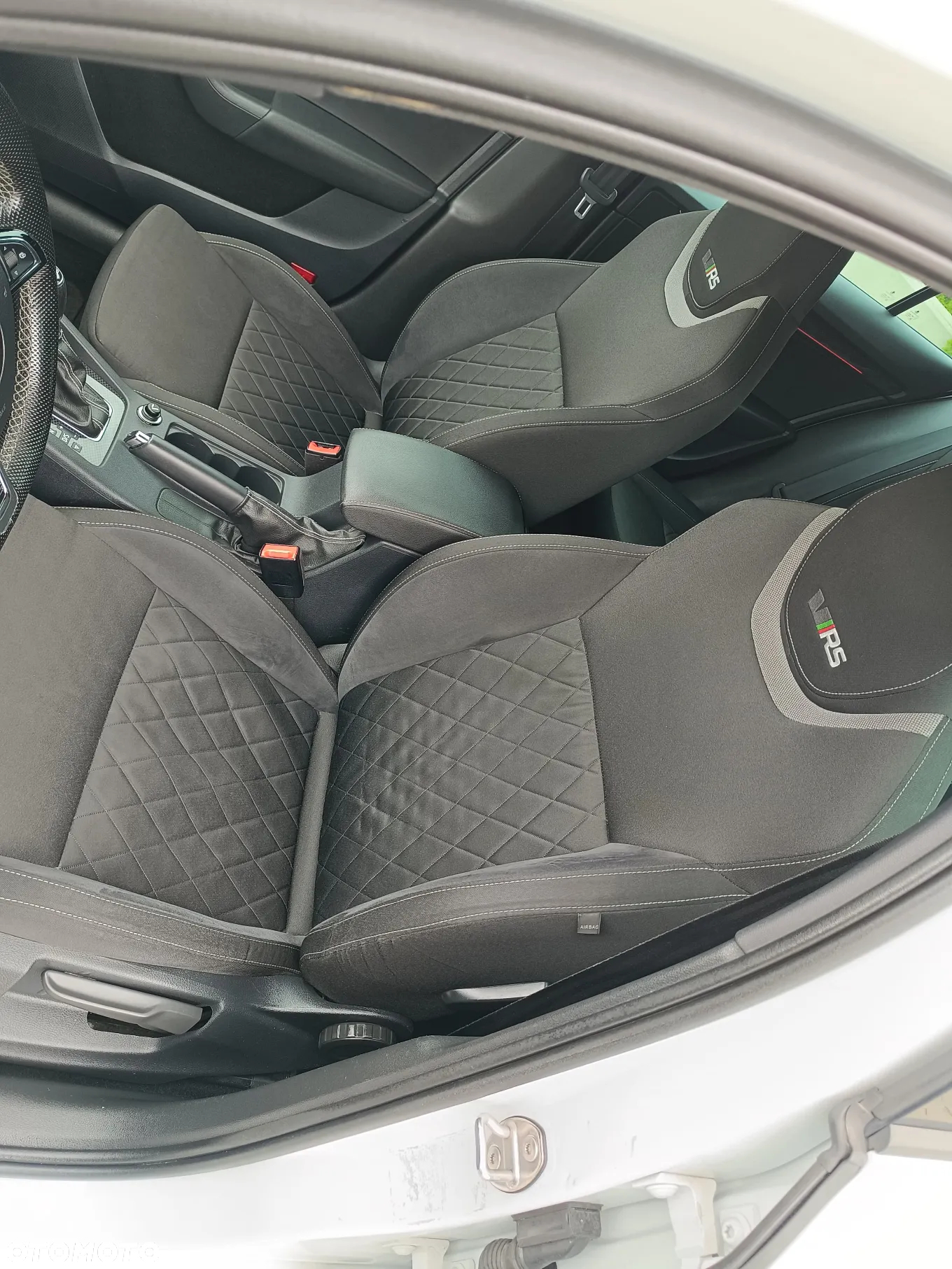 Skoda Octavia 2.0 TDI RS DSG - 21