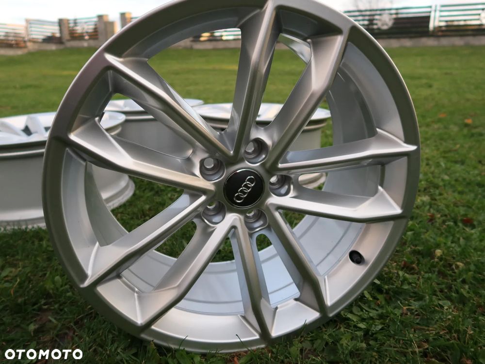 Felgi Aluminiowe Audi A5 A4 Q5 SQ5 A6 19'' Oryginalne Jak Nowe 8w0 - 13