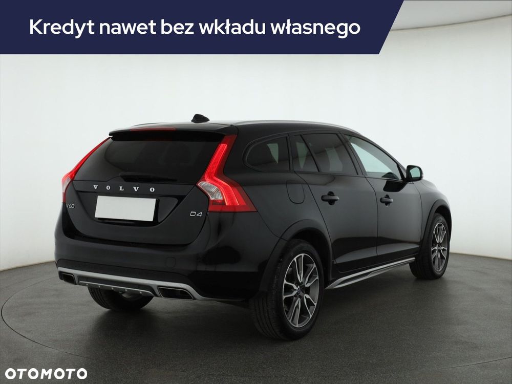 Volvo V60 Cross Country - 7
