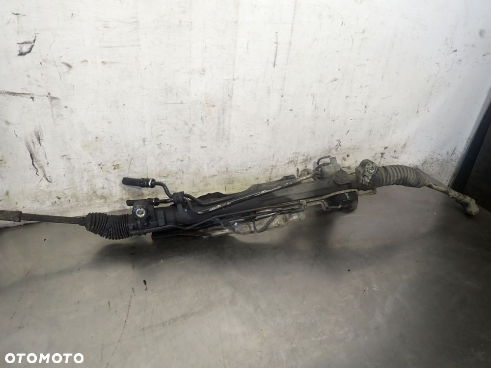 MAGLOWNICA ZE WSPOMAGANIEM FORD FOCUS MK2 - 5