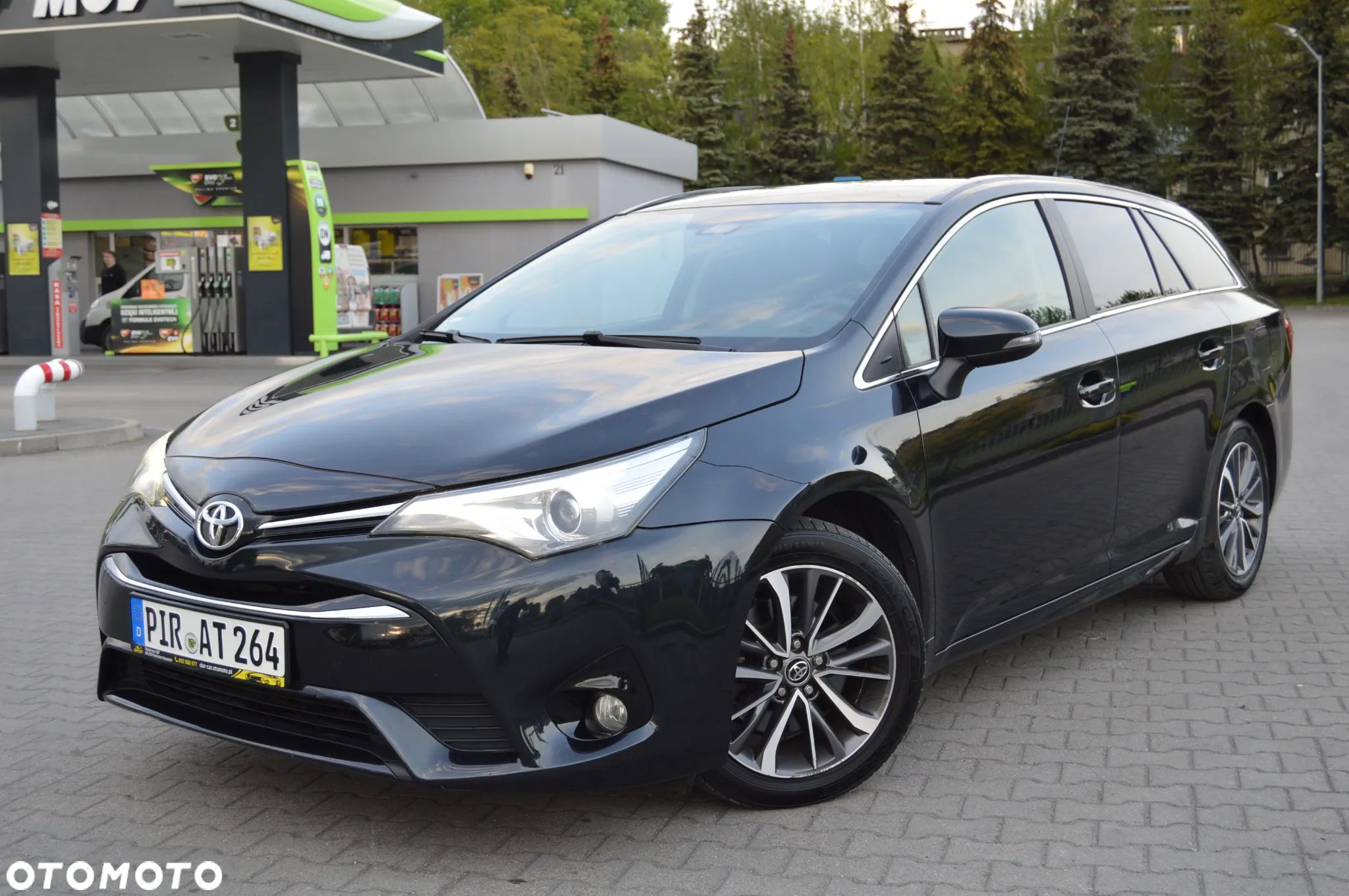 Toyota Avensis 2.0 D-4D Active Business - 1