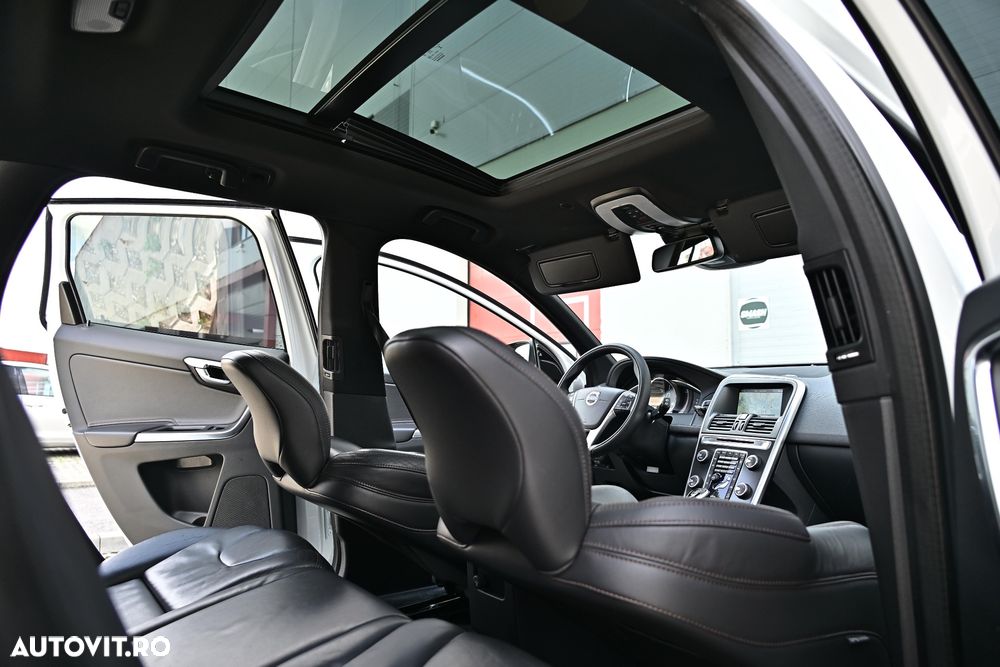 VOLVO XC60 2014 — imagine 21