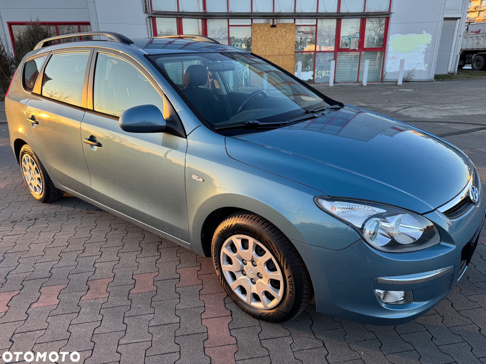 Hyundai i30 1.4 Comfort World Cup - 4