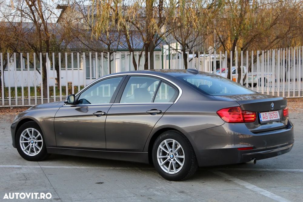 BMW Seria 3 320d Aut. - 4