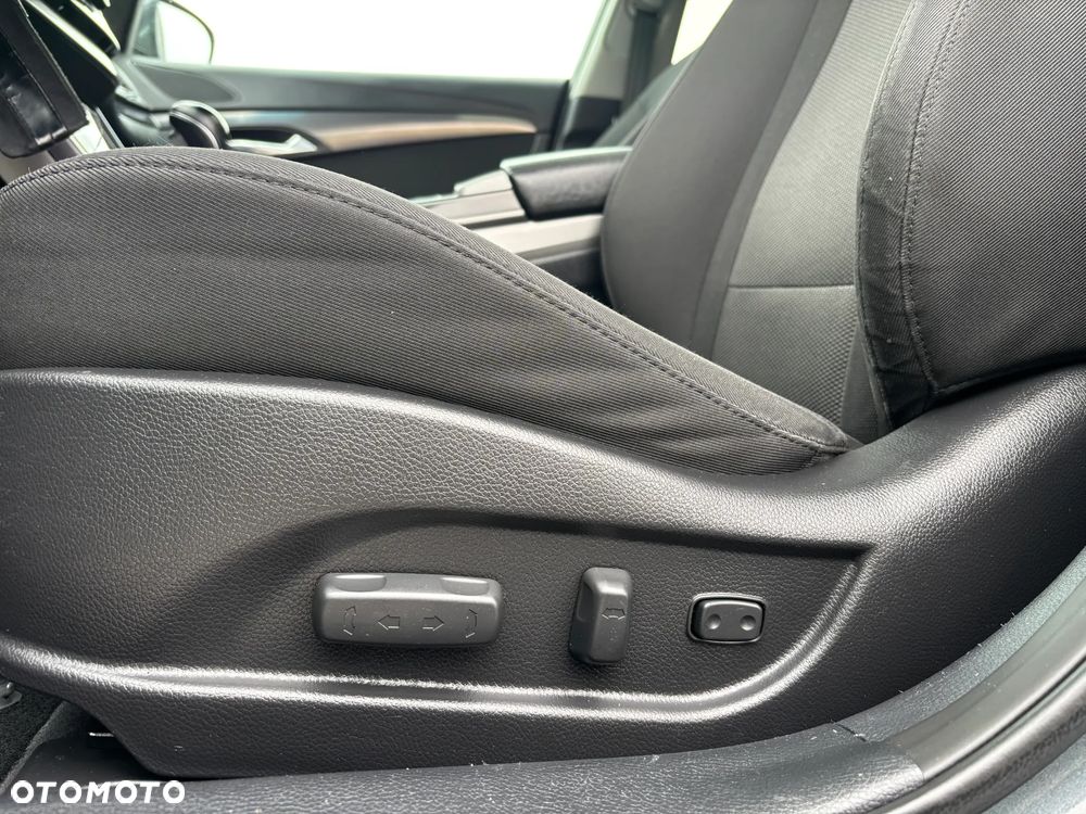 Hyundai i40 Kombi blue 1.7 CRDi DCT Premium - 31
