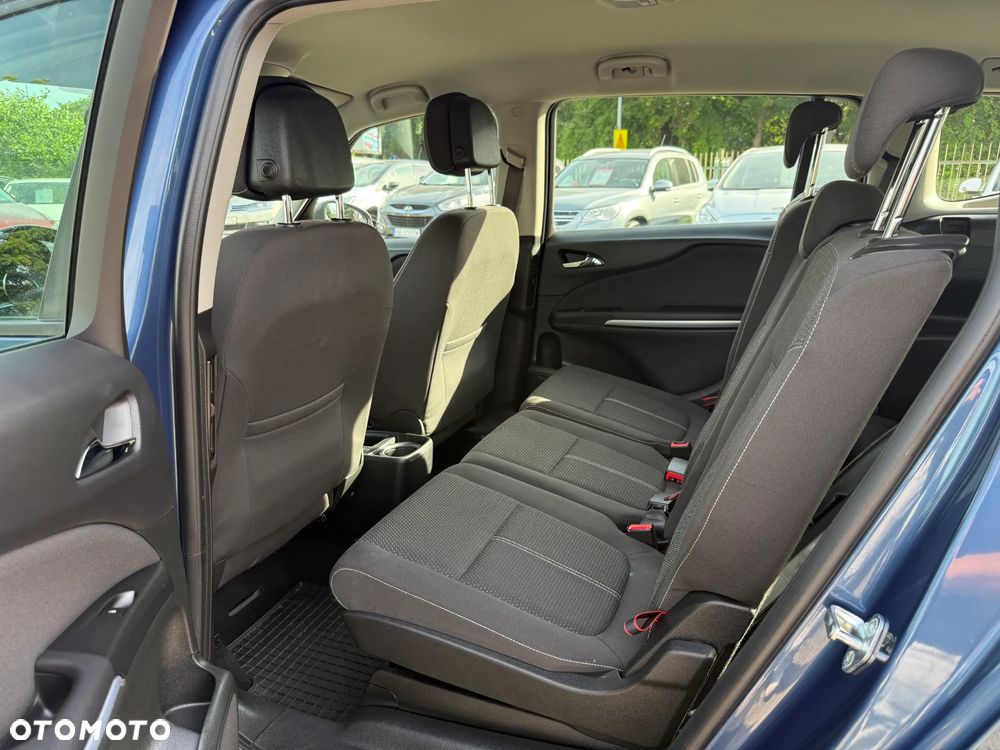 Opel Zafira - 21