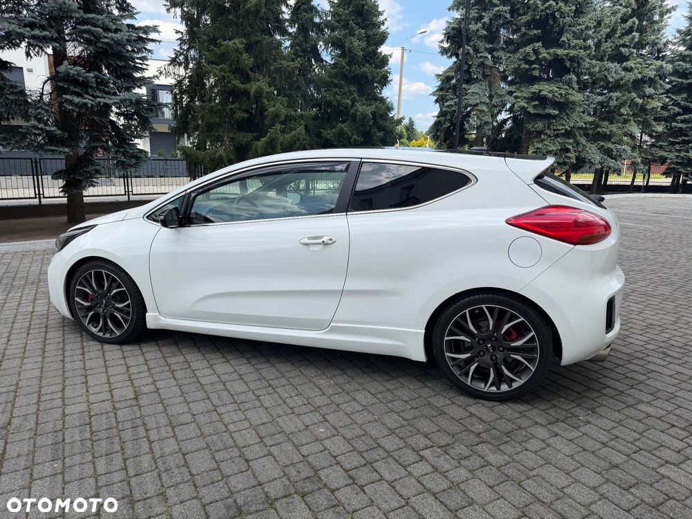 Kia Ceed 1.6 T-GDI GT-Challenge - 15