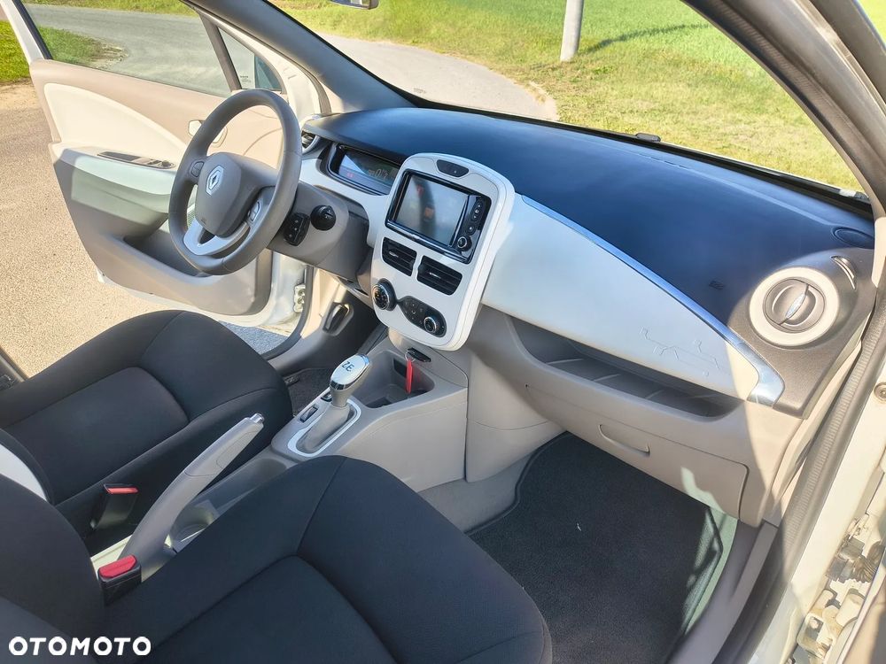 Renault Zoe - 13