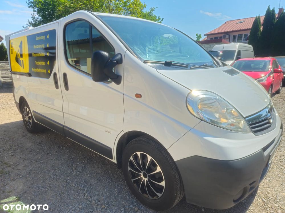 Opel VIVARO - 12