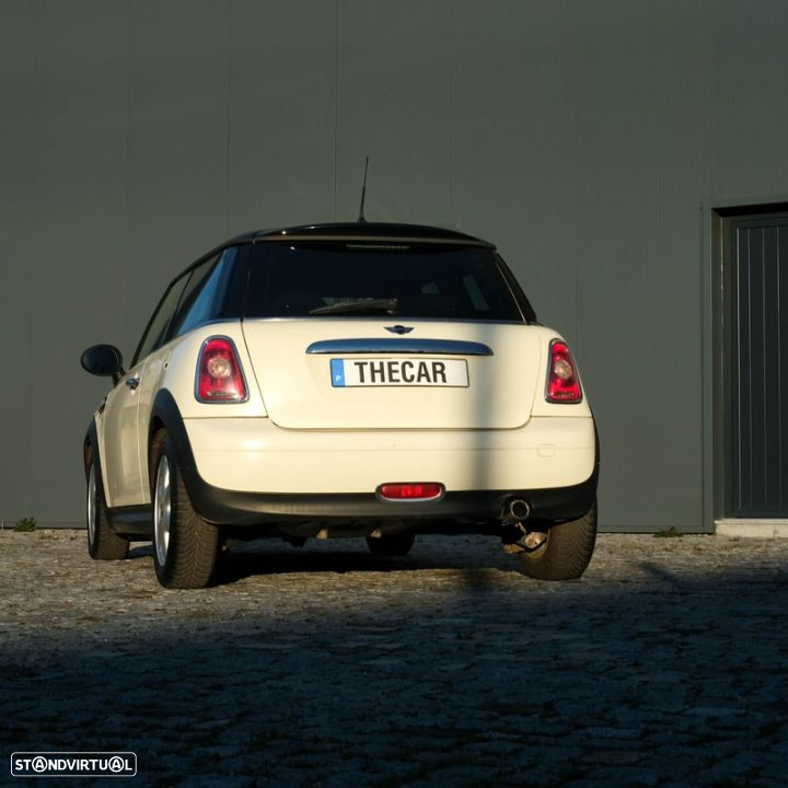 MINI 3 Portas Cooper D - 4