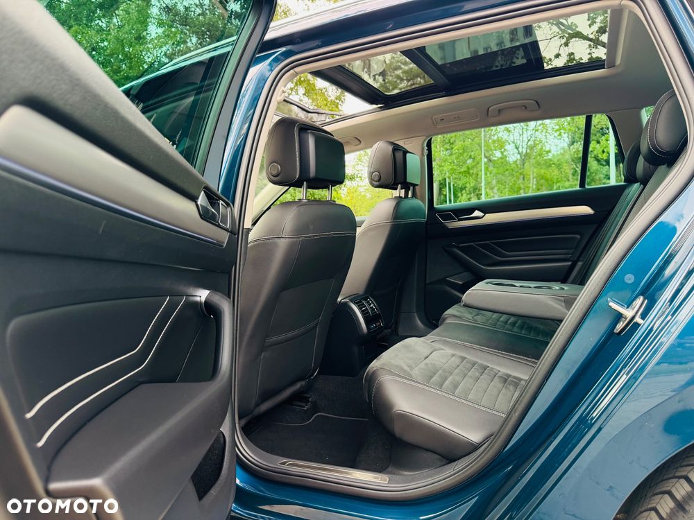 Volkswagen Passat 2.0 TDI SCR Highline - 31