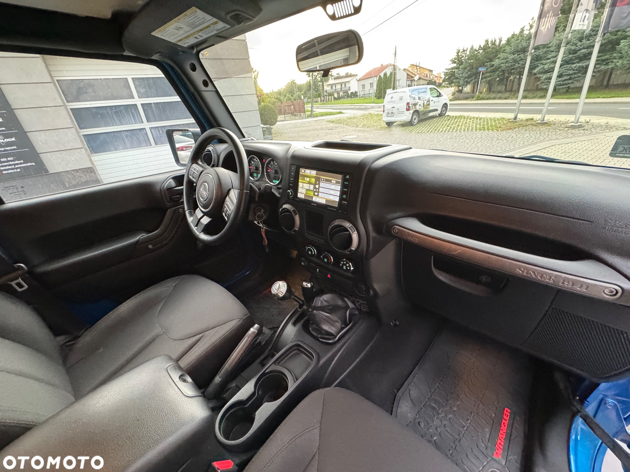Jeep Wrangler - 14