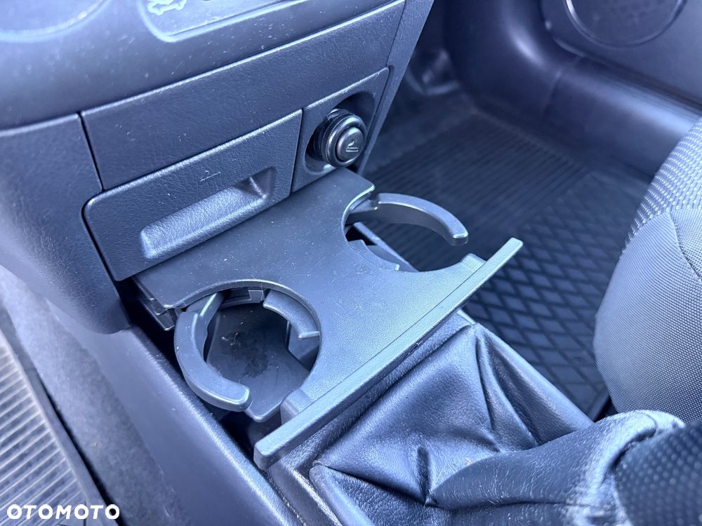 Chevrolet Aveo 1.2 Cool - 38