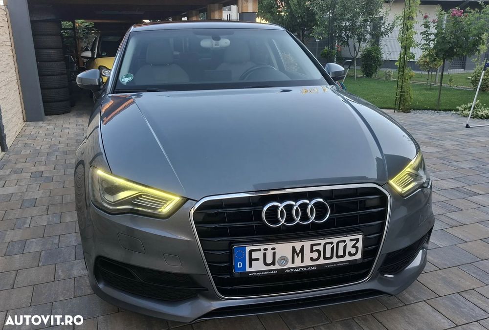 Audi A3 2.0 TDI (clean diesel) S line Sportpaket - 4