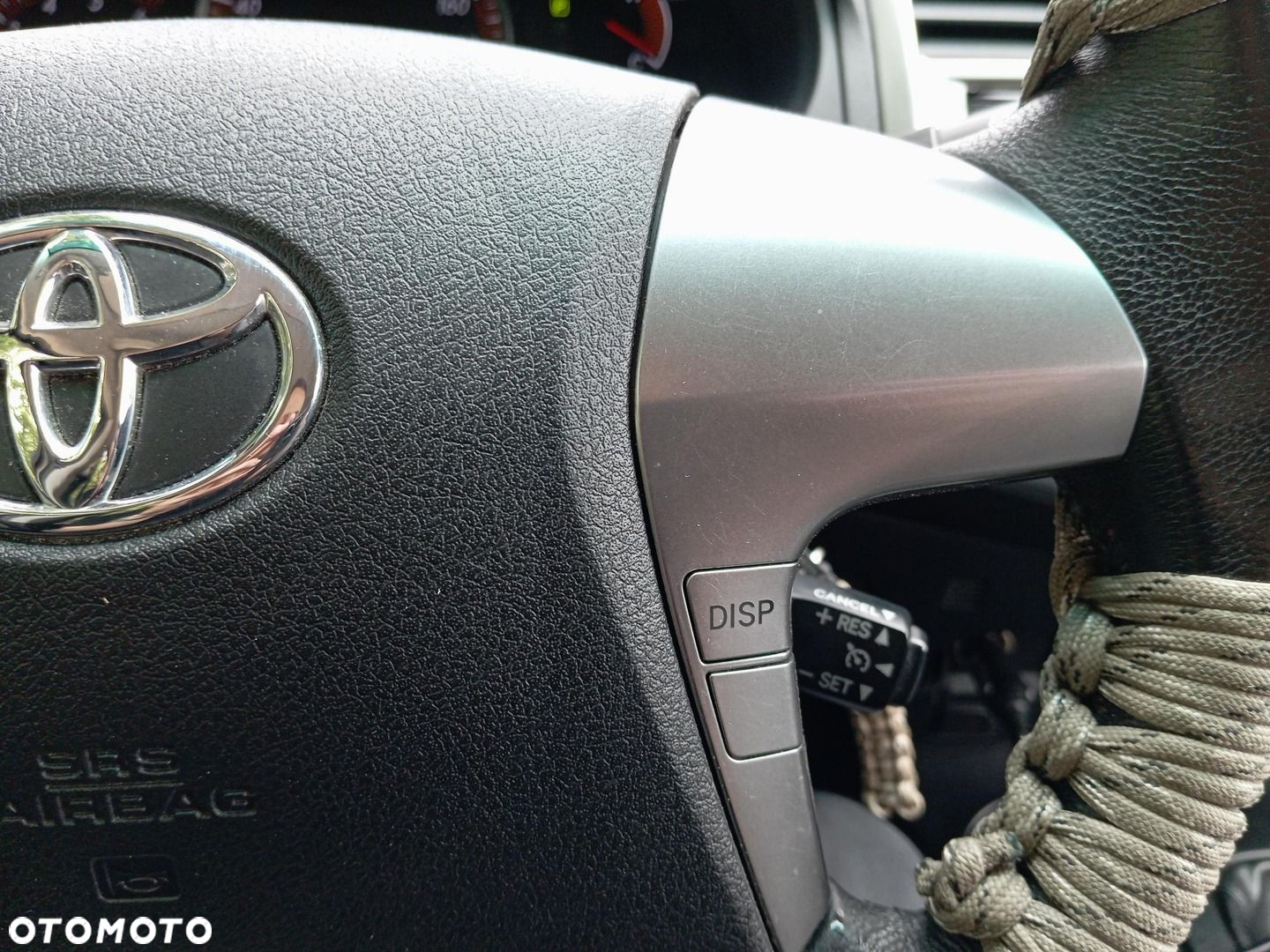 Toyota Hilux 3.0 D-4D SR5 - 17