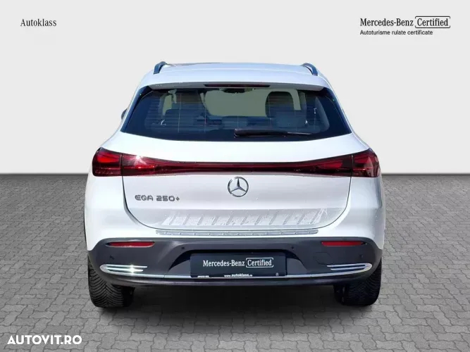 Mercedes-Benz EQA 250+ - 6