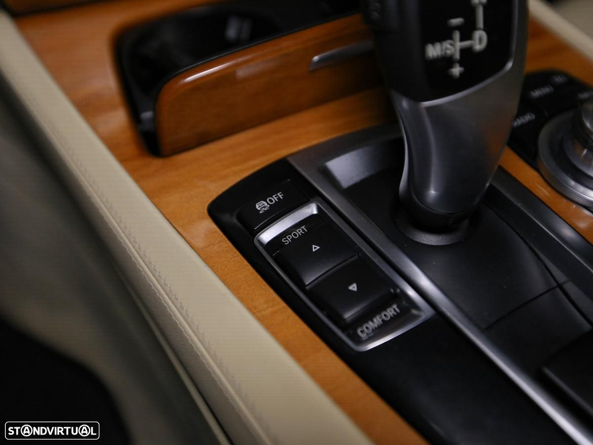BMW 730 - 22