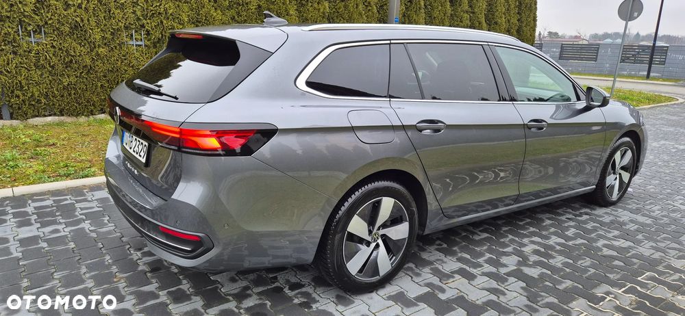 Volkswagen Passat - 6