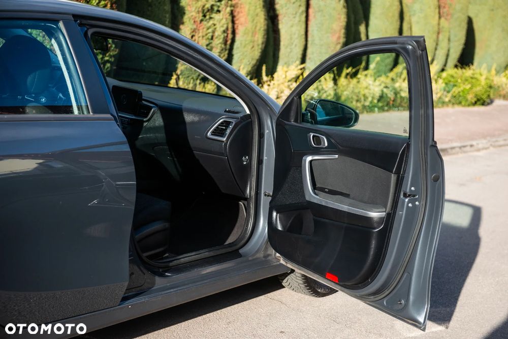 Kia Ceed 1.4 Business Line - 26