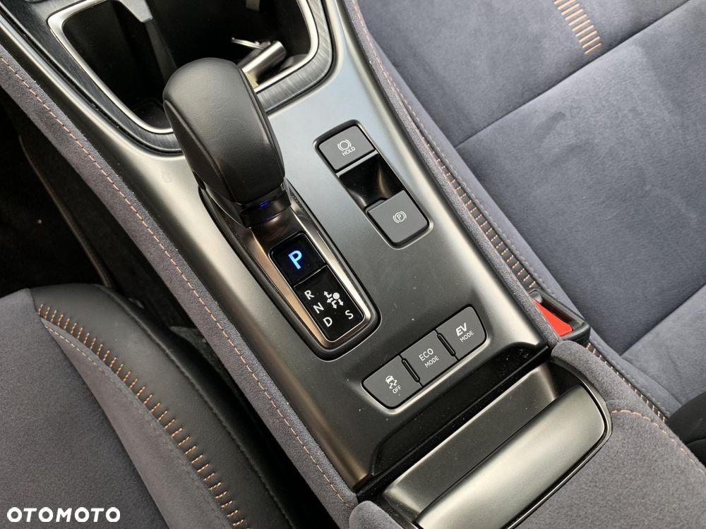 Lexus LBX 1.5 Hybrid Cool - 22