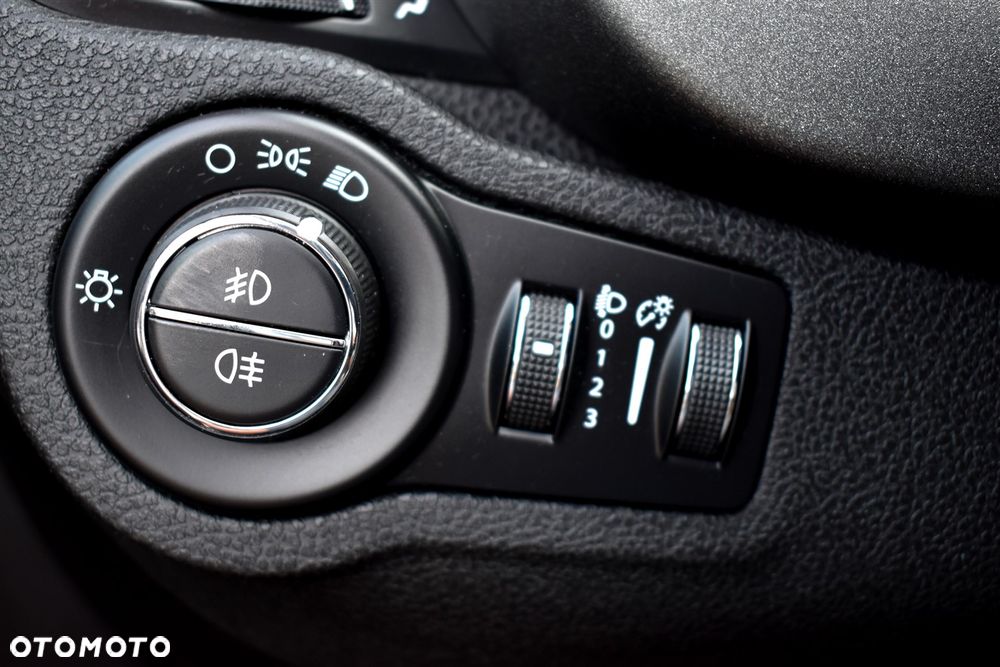 Fiat 500X 1.4 MultiAir DCT 4x2 S&S S-Design City Look - 28