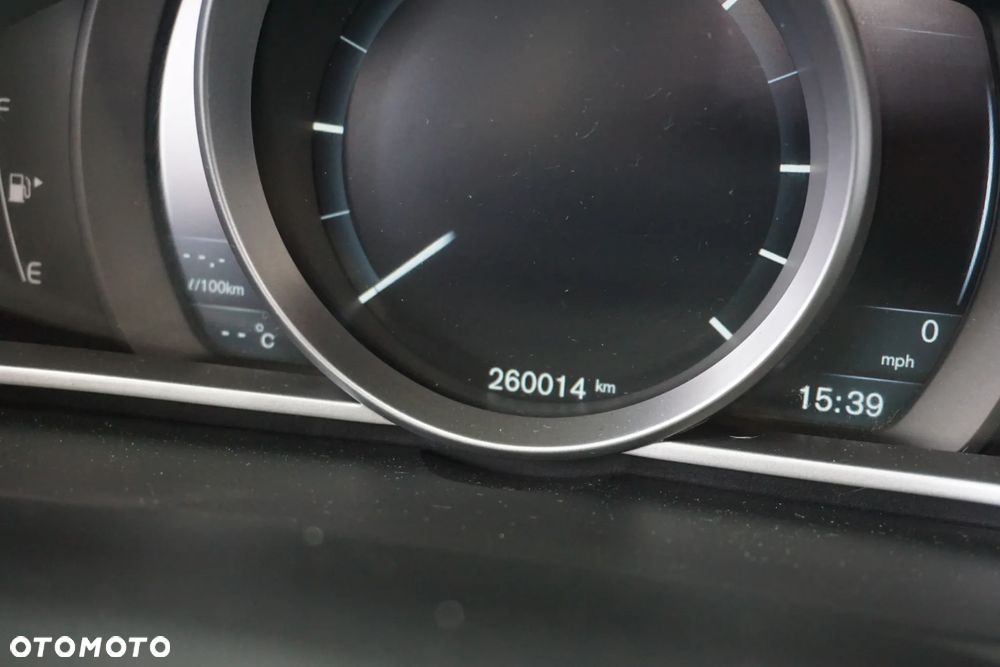 Volvo V40 - 30