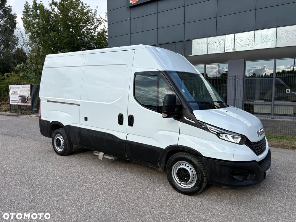 Iveco Iveco Daily 35S160, 2.3 160KM, L2H2, LED, HiMatic, Bardzo zadbane - 13