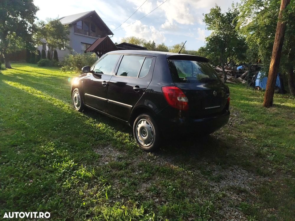 Skoda Fabia 1.2 HTP Ambition - 4