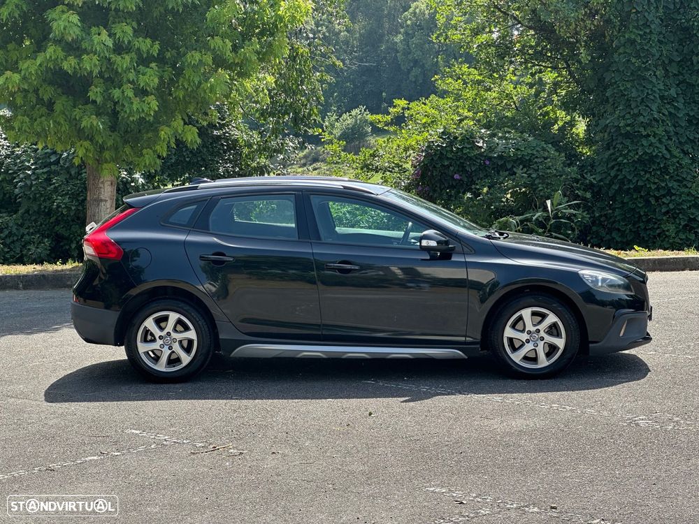 Volvo V40 Cross Country 1.6 D2 Momentum - 22