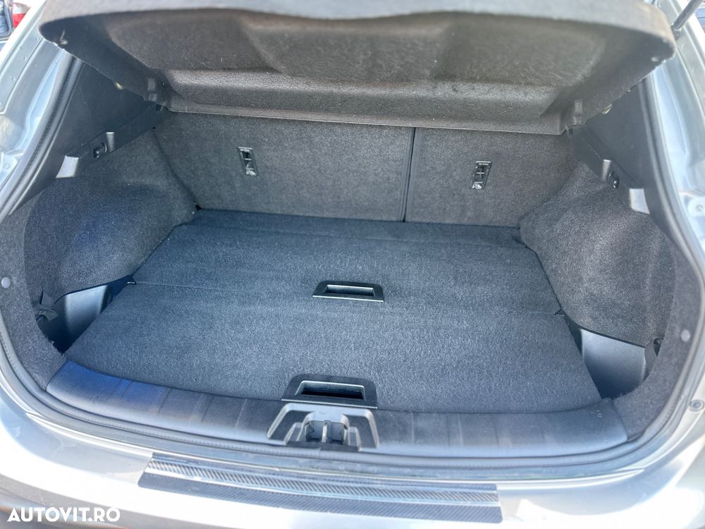 Nissan Qashqai 1.6 DCI Start/Stop X-TRONIC N-Connecta - 18