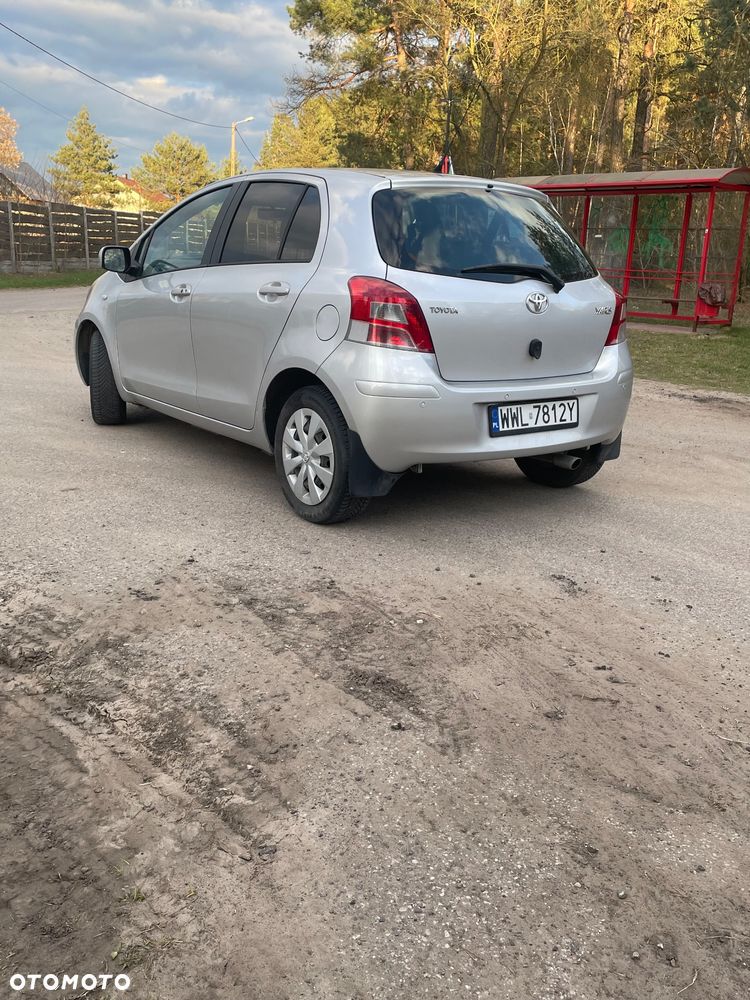Toyota Yaris 1.33 Sol - 6