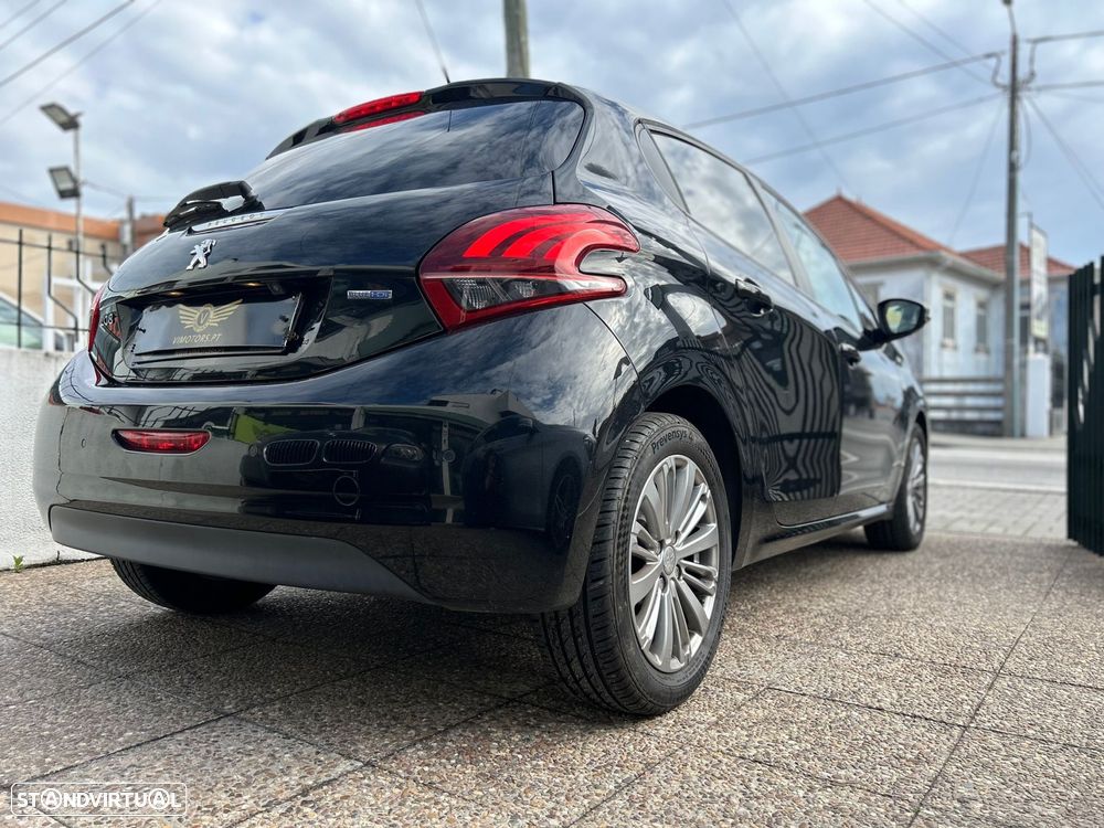 Peugeot 208 1.6 BlueHDi Style - 9