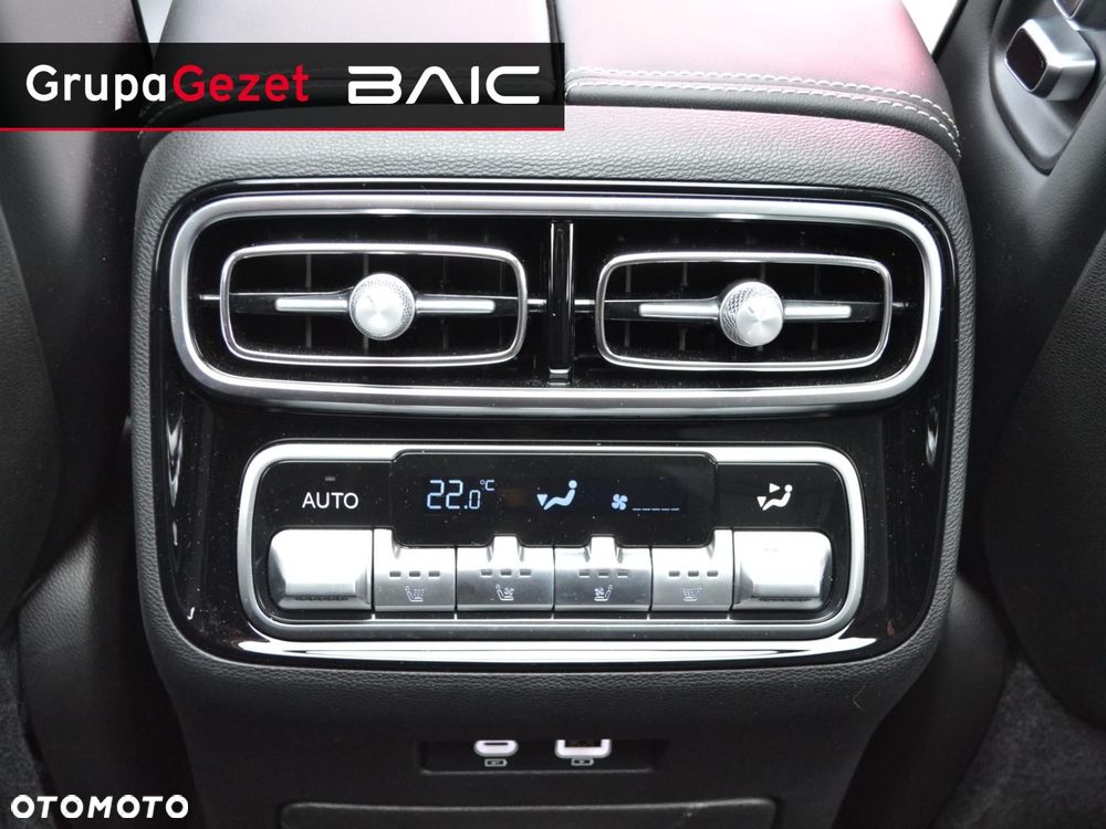 BAIC BJ60 - 12