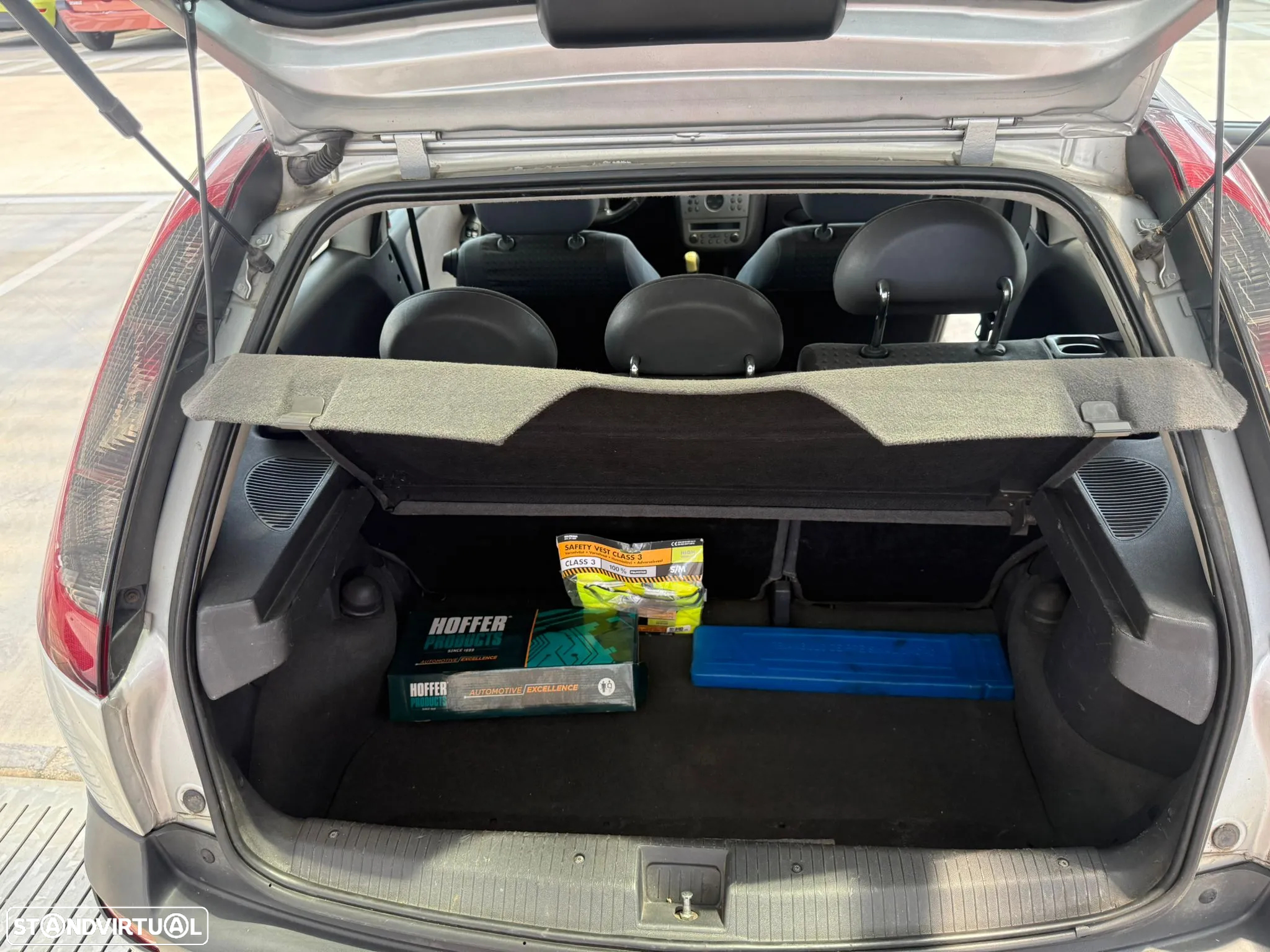Opel Corsa 1.2 16V Confort - 8